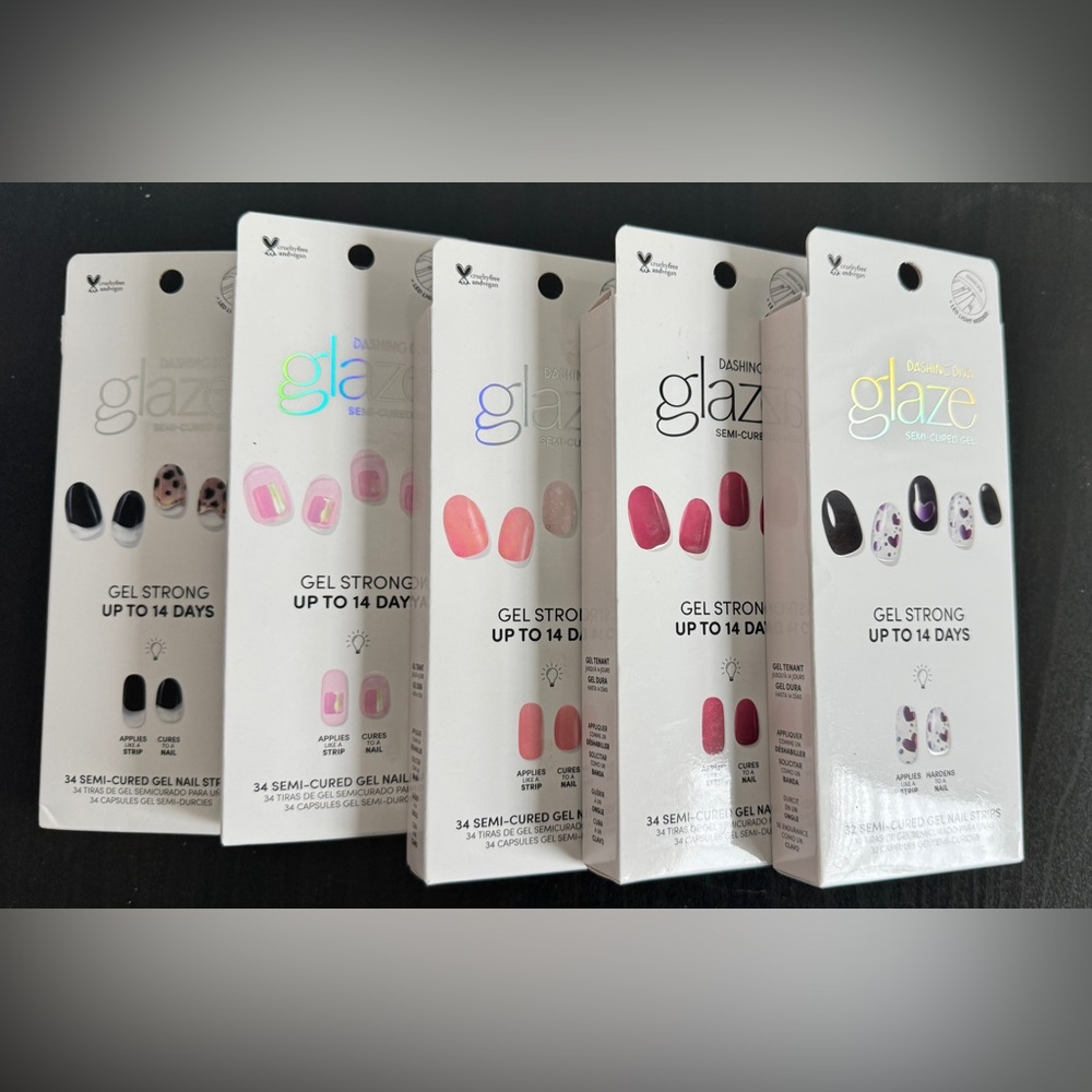 Dashing Diva’s Nail Strips 5 Brand New SETS